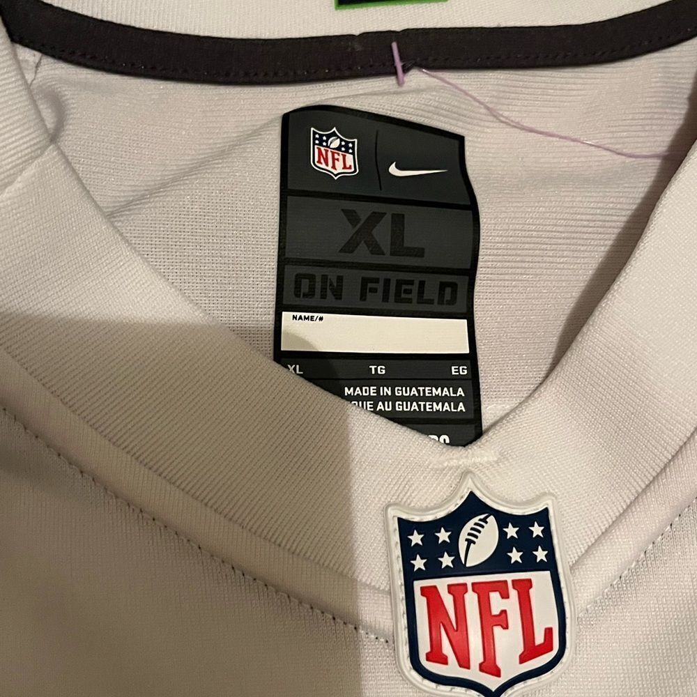 Seattle Seahawks Jamal Adams Football Jersey by Nike Mens Size: XL - Picture 2 of 3